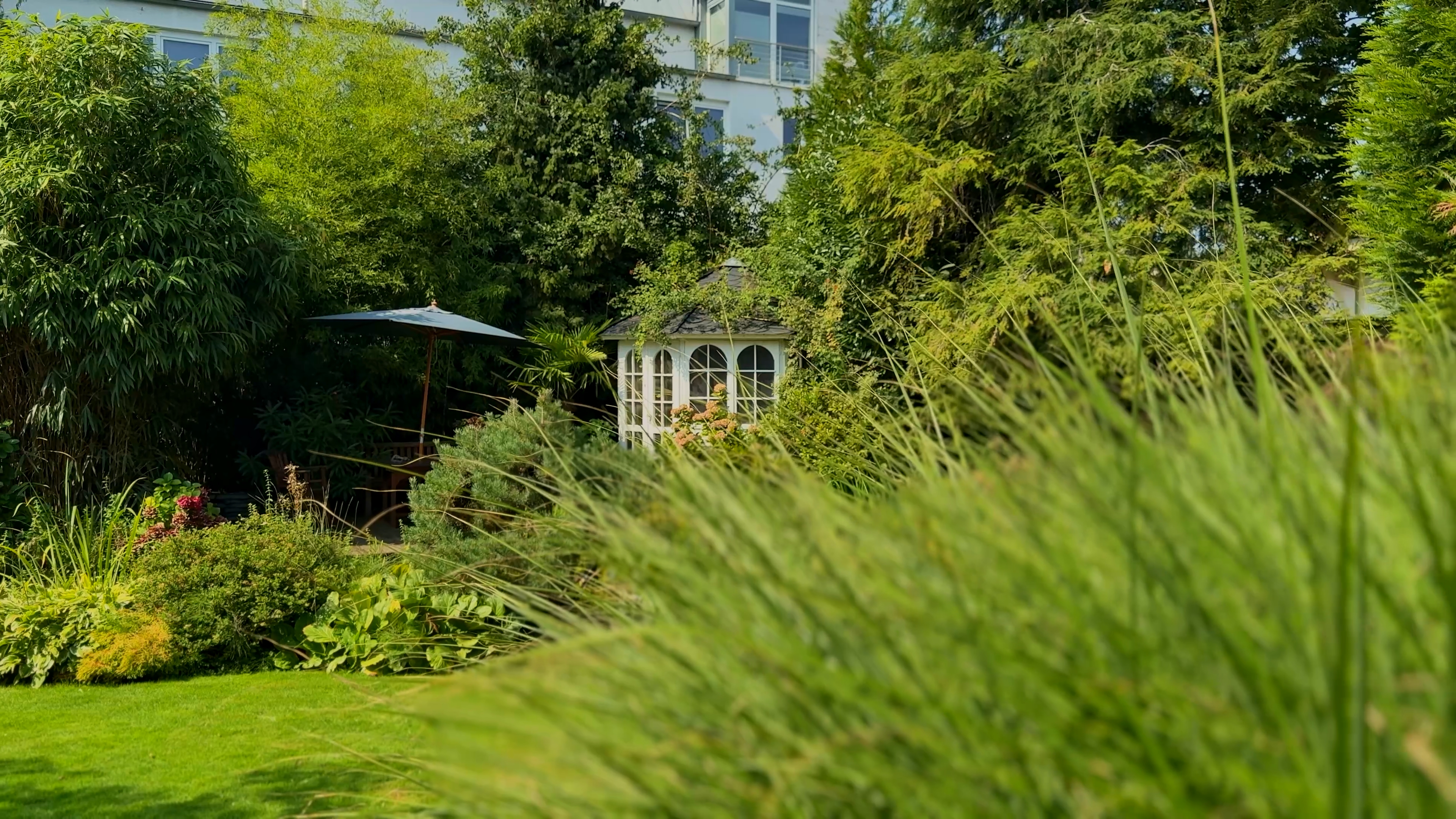 GreenTeam Gartenservice bei der Gartenpflege in Siegburg